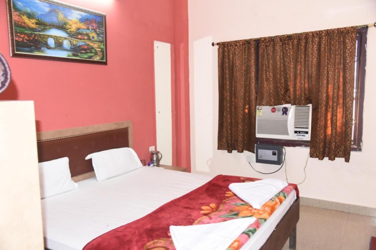 Natraj Hotel Darbhanga Luaran gambar